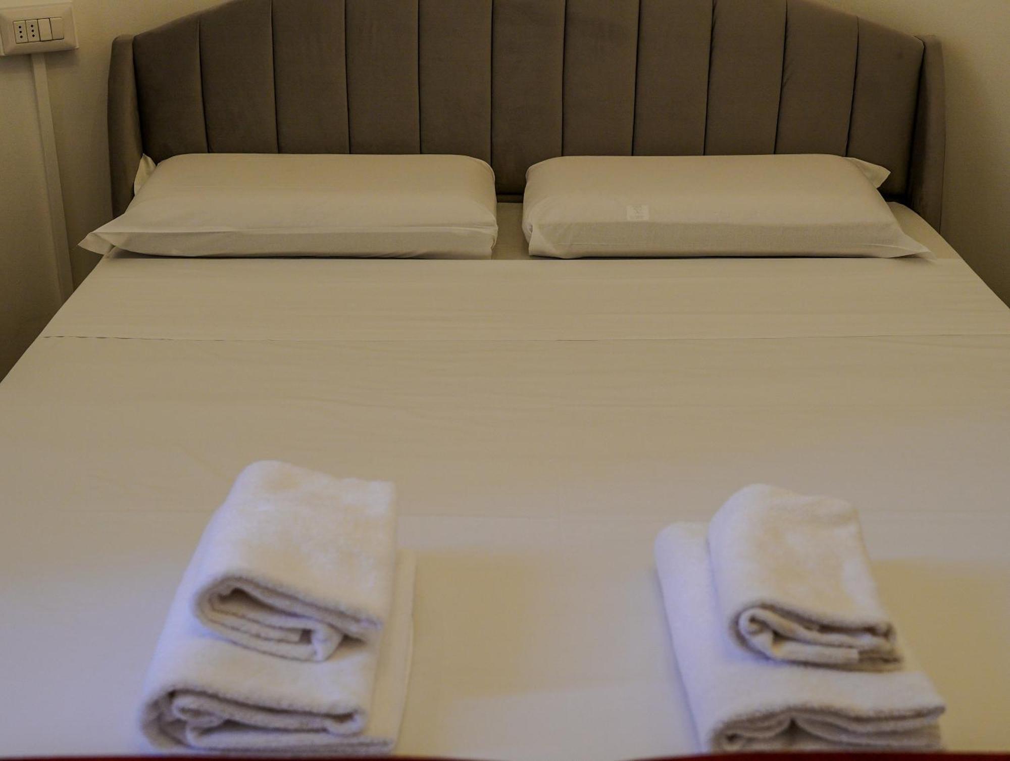 Guest house Feel - Mille Bergamo